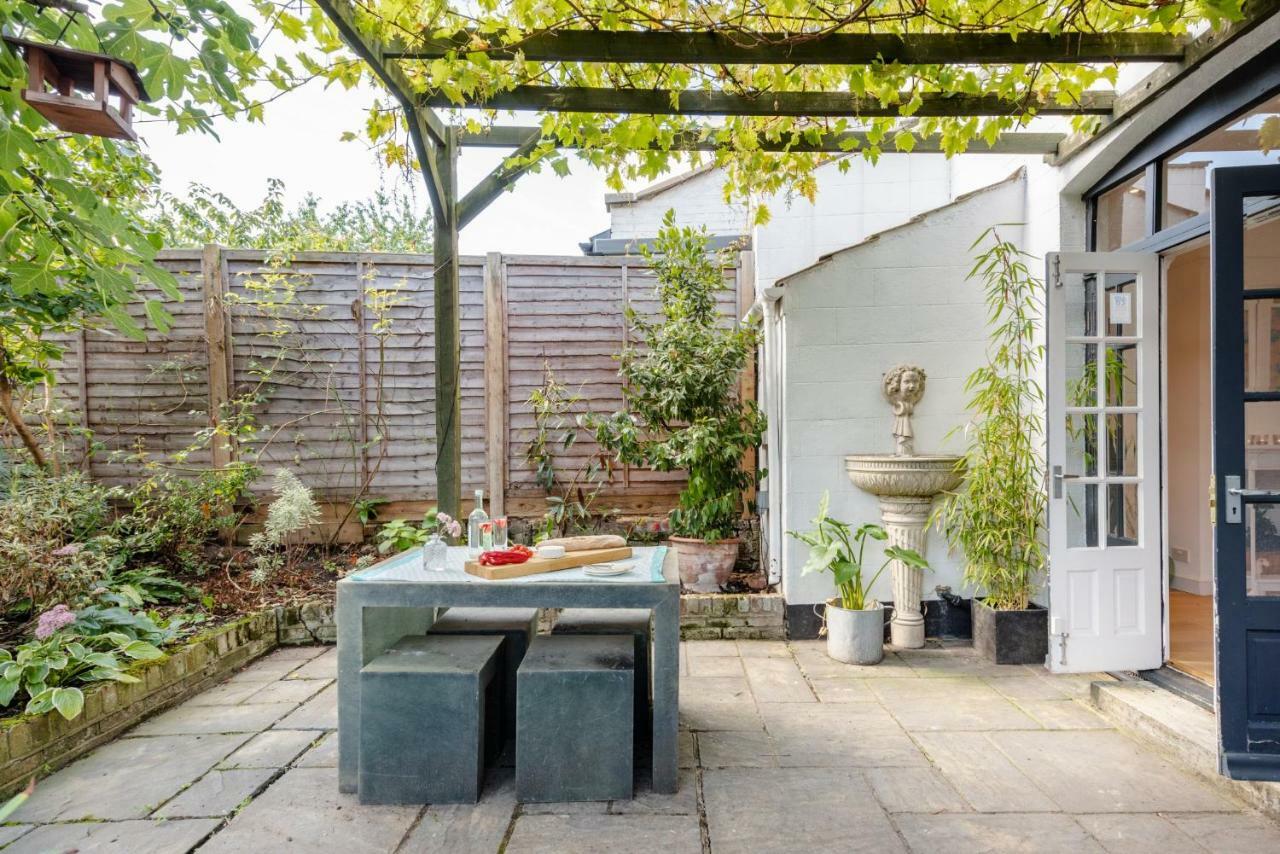 Вилла Gorgeous, 4 Bed Victorian House In Dollis Hill Лондон Экстерьер фото